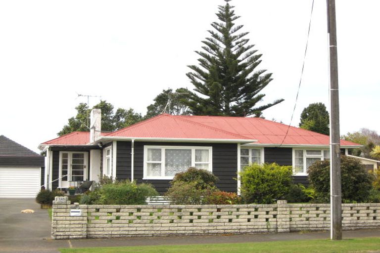 Photo of property in 145 Seaview Road, Westown, New Plymouth, 4310