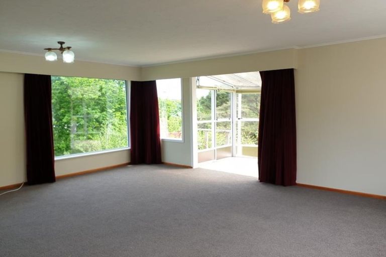 Photo of property in 15 Kiriwai Road, Paremata, Porirua, 5024