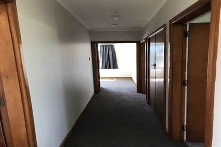 Photo of property in 51 Peer Street, Upper Riccarton, Christchurch, 8041