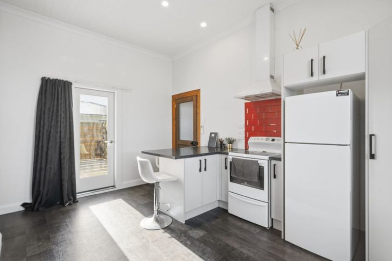 Photo of property in 303 Princes Street, Strathern, Invercargill, 9812