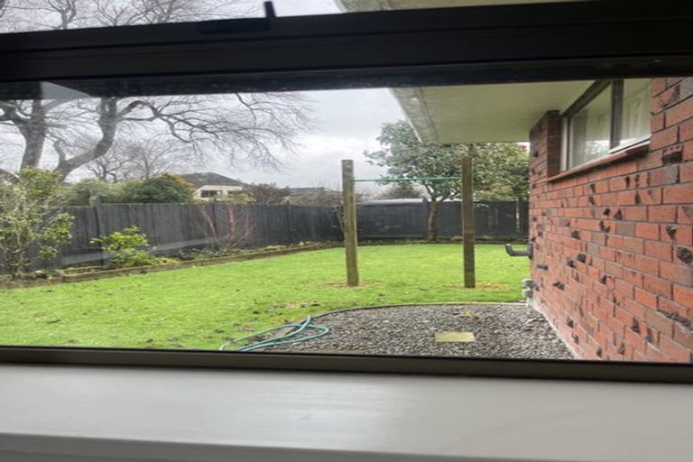 Photo of property in 6 Caulfield Place, Awapuni, Palmerston North, 4412