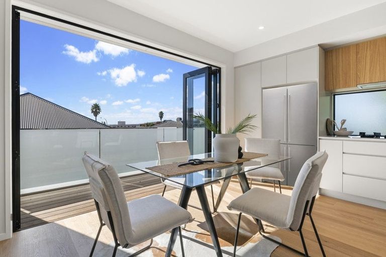 Photo of property in 16e Killarney Street, Takapuna, Auckland, 0622