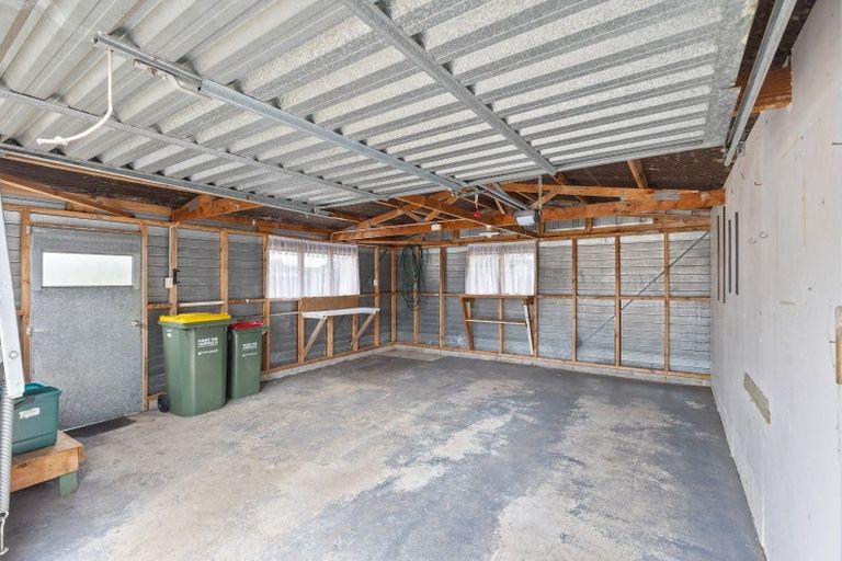 Photo of property in 1a Heath Street, St Andrews, Hamilton, 3200