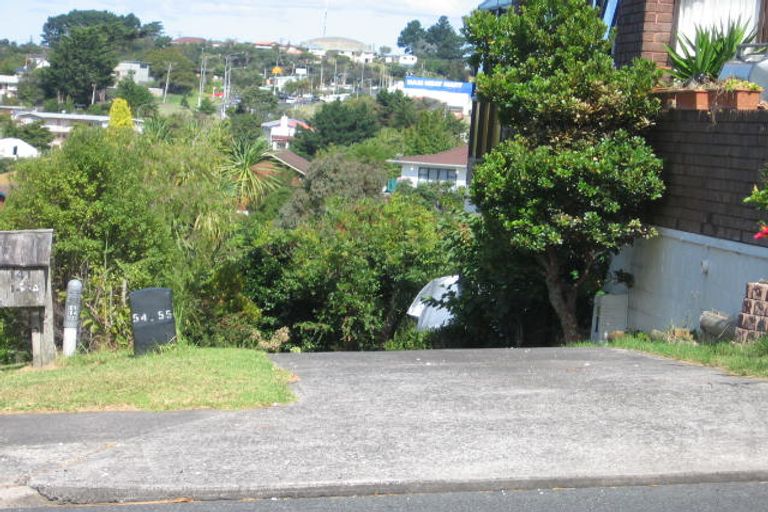 Photo of property in 1/141 Oaktree Avenue, Browns Bay, Auckland, 0630
