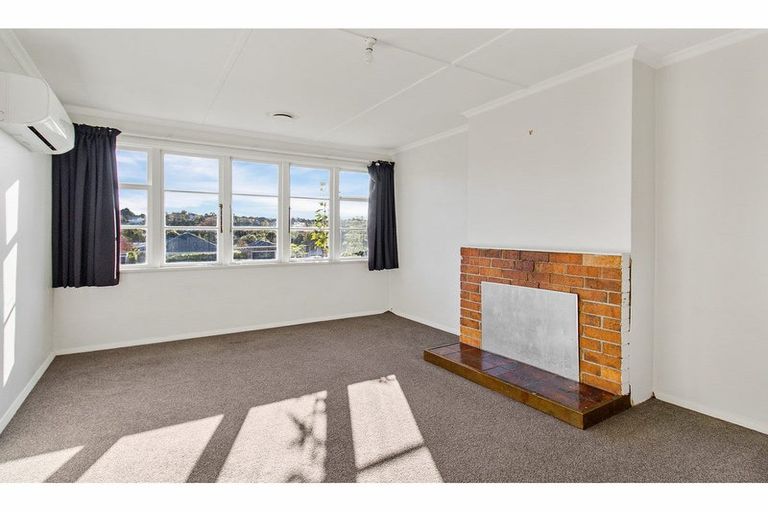 Photo of property in 52 Douglas Street, Highfield, Timaru, 7910