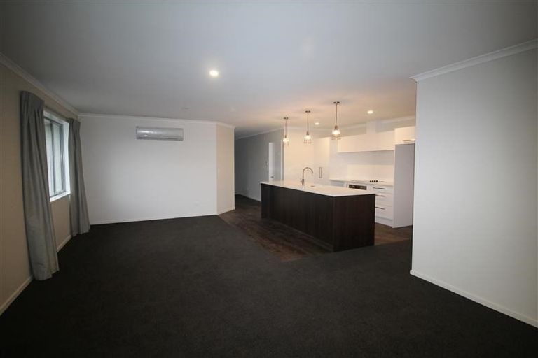 Photo of property in 7 Hineaari Street, Marshland, Christchurch, 8083