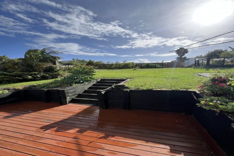 Photo of property in 1 Short Street, Manurewa East, Auckland, 2102