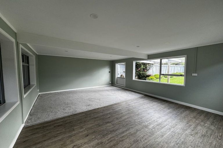 Photo of property in 358 Main Road, Huapai, Kumeu, 0810