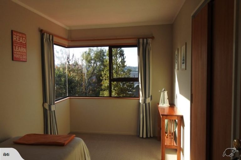 Photo of property in 12 Doon Grove, Papakowhai, Porirua, 5024