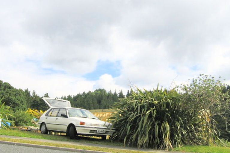 Photo of property in 332 Onemana Drive, Onemana, Whangamata, 3691