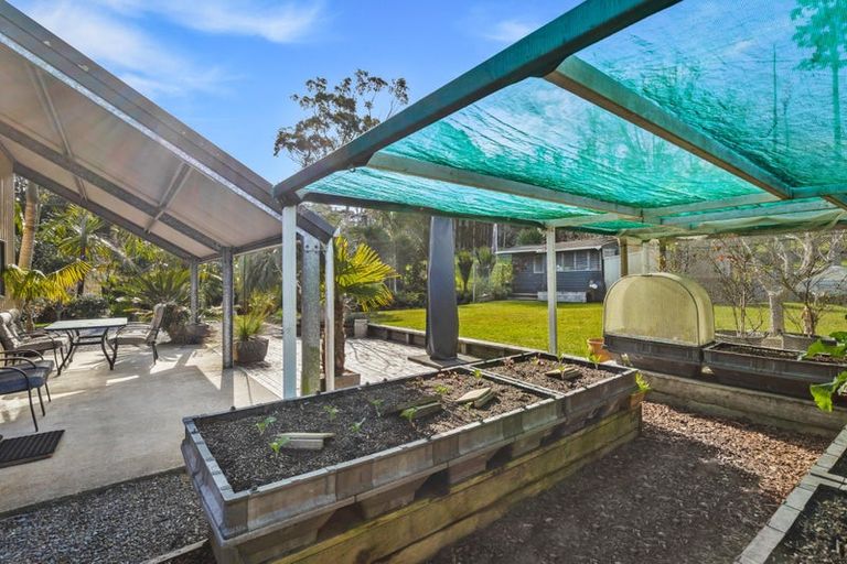 Photo of property in 93 Hamilton Road, Waimauku, 0881