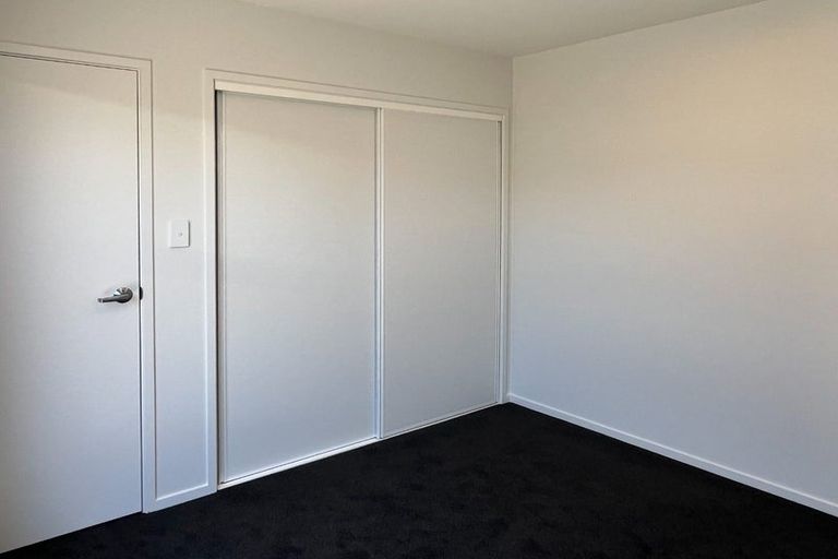 Photo of property in 10 Oakmill Drive, Casebrook, Christchurch, 8051