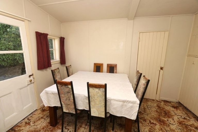 Photo of property in 129 Victoria Street, Ashburton, 7700