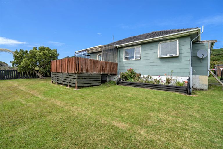 Photo of property in 5 Pearce Street, Bluff, 9814