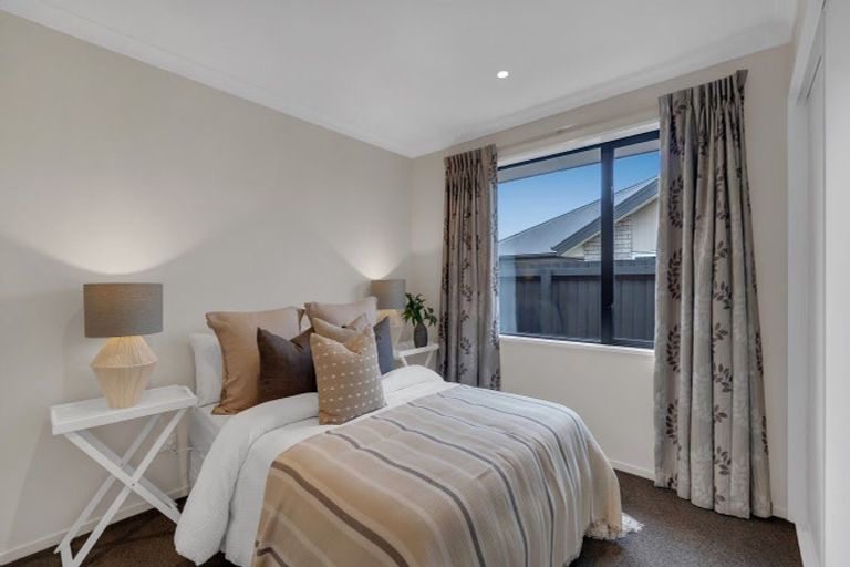Photo of property in 25 Galatos Street, Rangiora, 7400