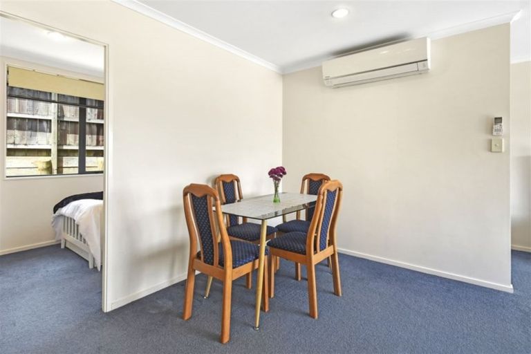 Photo of property in 19 Frederick Reece Drive, The Gardens, Auckland, 2105
