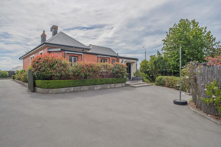 Photo of property in 98 Otipua Road, Watlington, Timaru, 7910