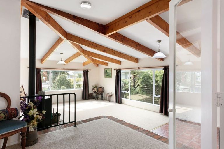 Photo of property in 98 Awapuni Road, Awapuni, Gisborne, 4010