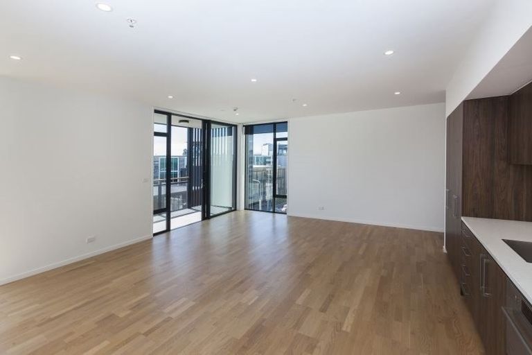 Photo of property in 1/50 Kilmore Street, Christchurch Central, Christchurch, 8013
