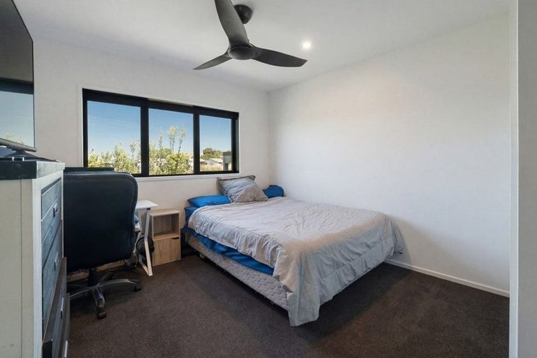 Photo of property in 15 Sandy Place, Waihi Beach, 3611