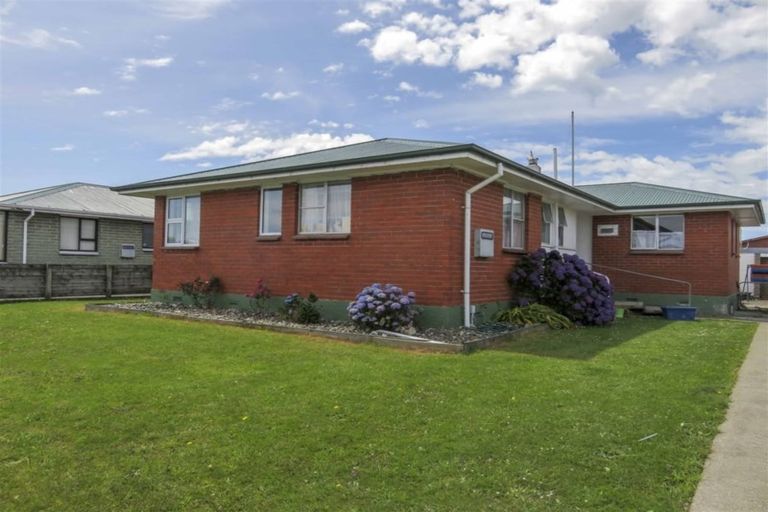 Photo of property in 70 Glenalmond Crescent, Rockdale, Invercargill, 9812