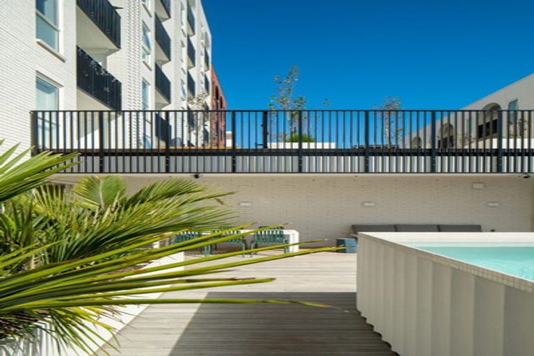 Photo of property in 1817a Great North Road, Avondale, Auckland, 1026