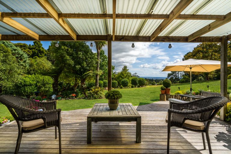 Photo of property in 168 Carter Road, Oratia, Auckland, 0604