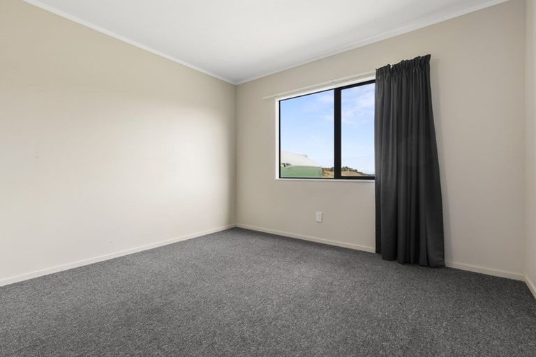 Photo of property in 191c Chamberlain Road, Bombay, 2675