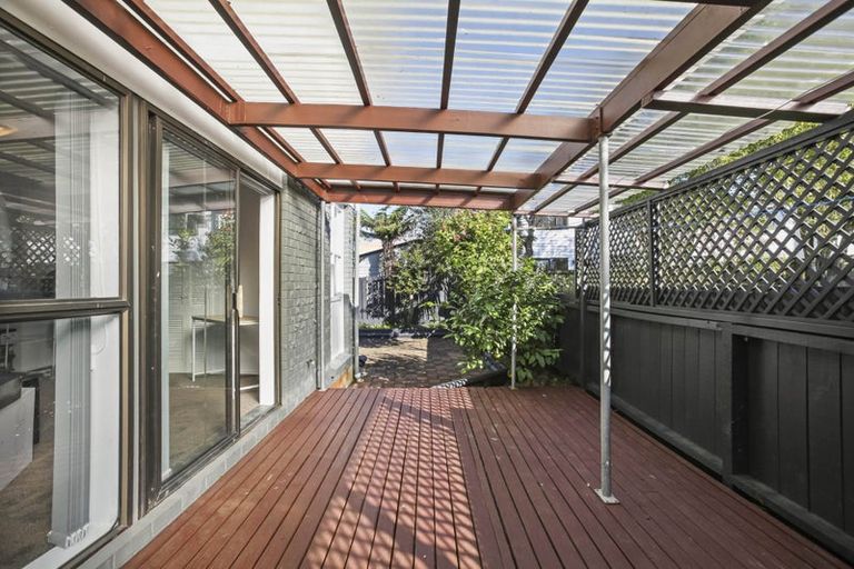 Photo of property in 45b Kurnell Drive, Botany Downs, Auckland, 2010