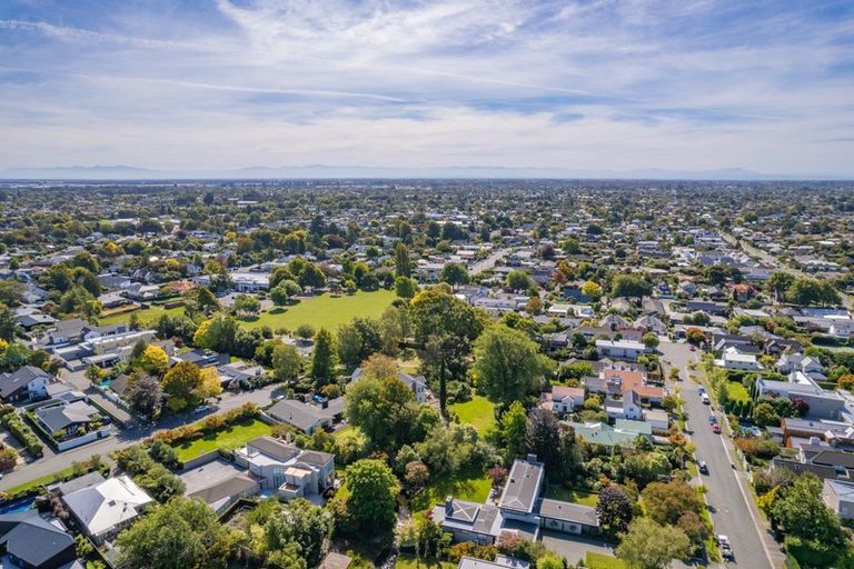 Photo of property in 9 Thornycroft Street, Fendalton, Christchurch, 8052