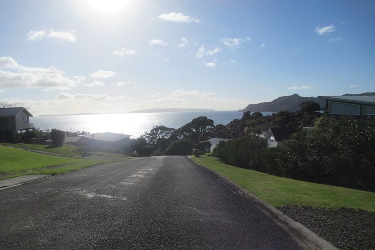 Photo of property in 23 Cuvier Crescent, Kuaotunu West, Whitianga, 3592