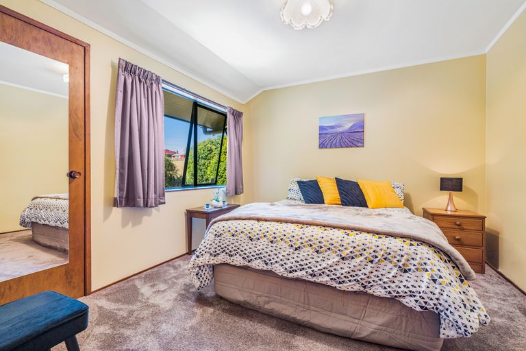 Photo of property in 168 Carter Road, Oratia, Auckland, 0604