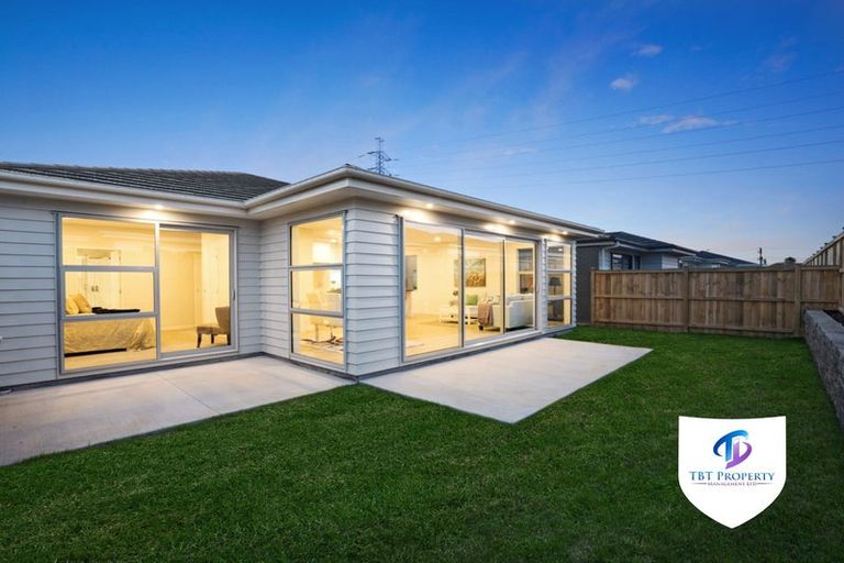 Photo of property in 3 Aero Place, Takanini, 2112