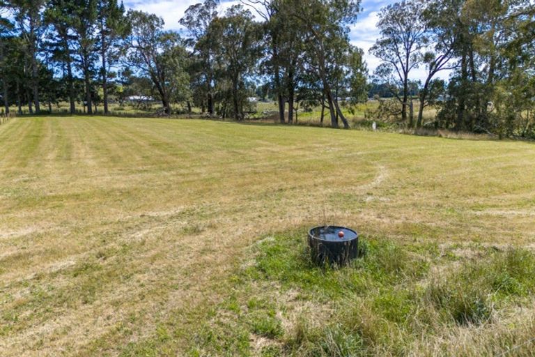 Photo of property in 53 Ladys Mile, Eltham, 4322