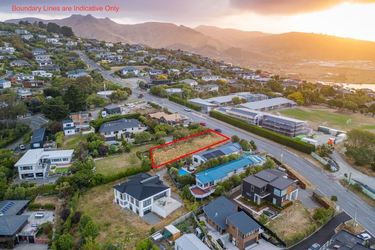 Photo of property in 73 Major Hornbrook Road, Mount Pleasant, Christchurch, 8081