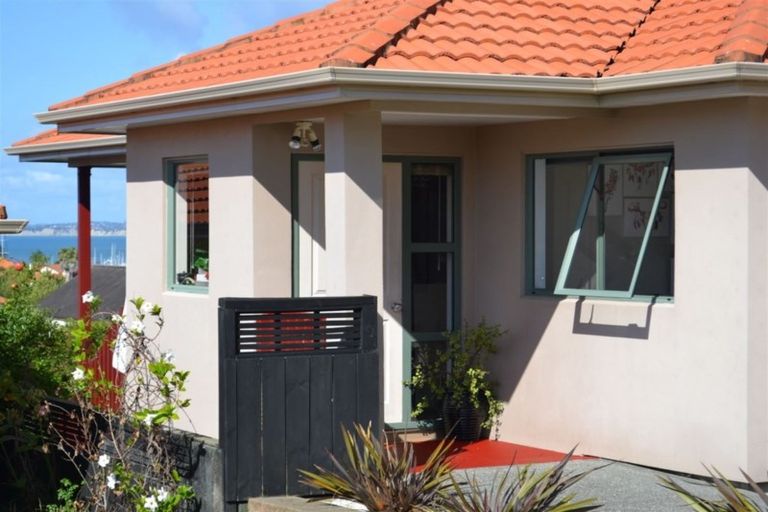 Photo of property in 30 Midshipman Court, Gulf Harbour, Whangaparaoa, 0930