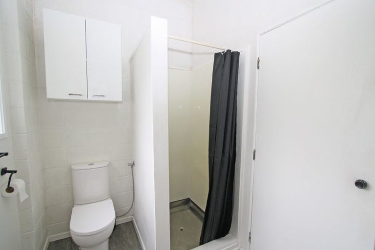 Photo of property in 1/4 Kenmore Street, Westown, New Plymouth, 4310