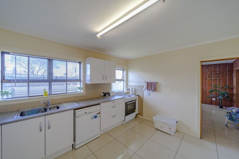 Photo of property in 293 Kennedy Road, Onekawa, Napier, 4110