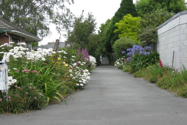 Photo of property in 17 Rountree Street, Upper Riccarton, Christchurch, 8041