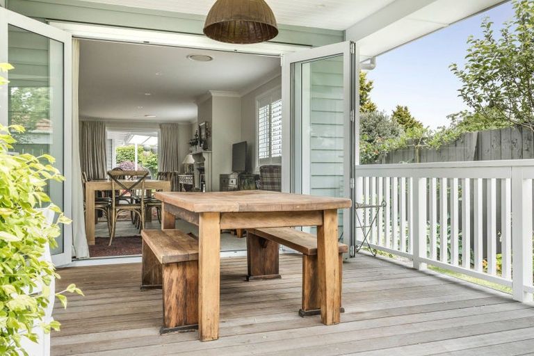 Photo of property in 80 Hall Street, Cambridge, 3434