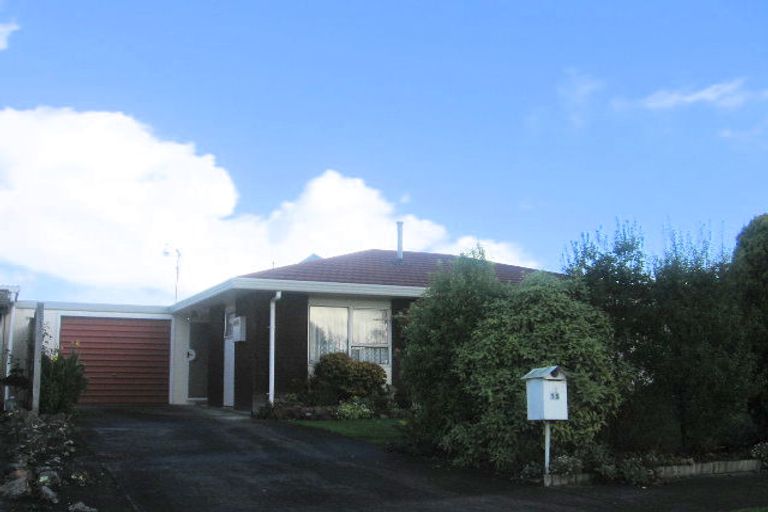 Photo of property in 15 Newton Place, Westbrook, Palmerston North, 4412