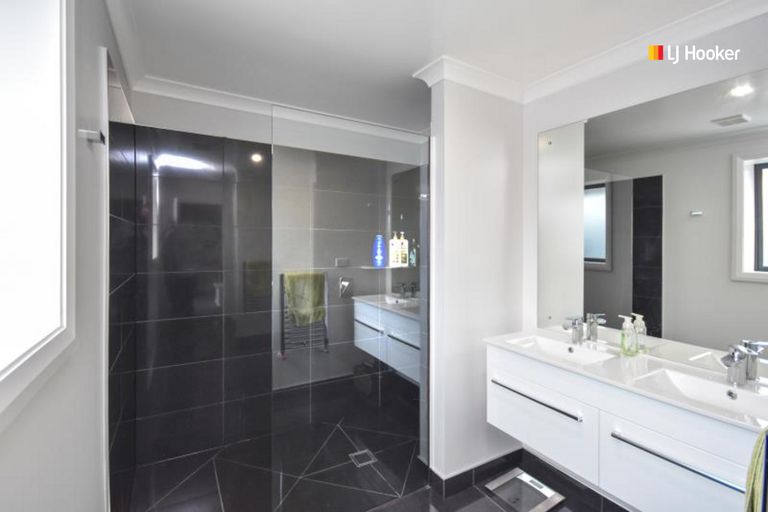 Photo of property in 26 Didham Drive, Mosgiel, 9024