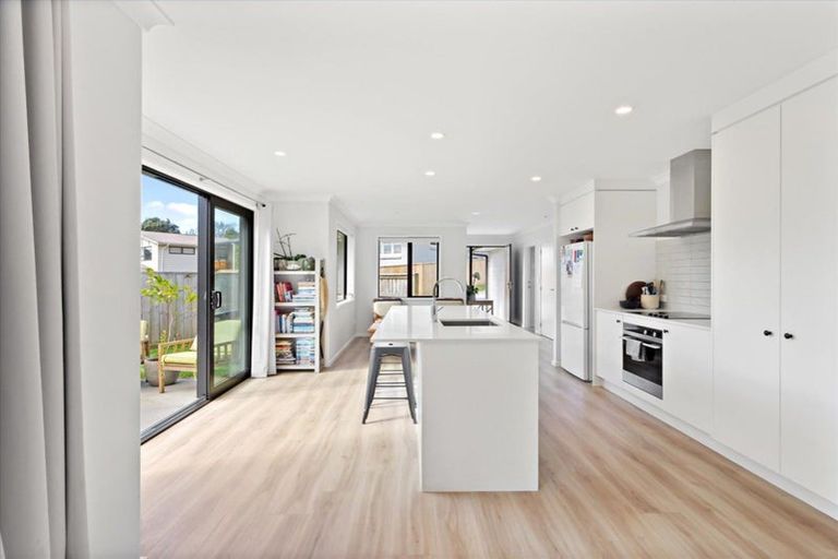 Photo of property in 2a No 2 Road, Te Puke, 3119