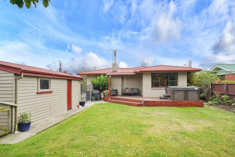 Photo of property in 37 Ashgrove Street, Rangiora, 7400