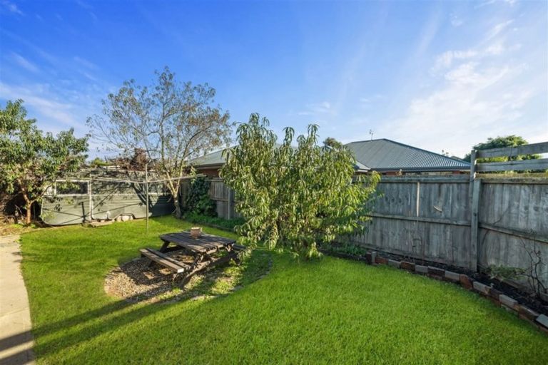 Photo of property in 9 Finsbury Street, Islington, Christchurch, 8042