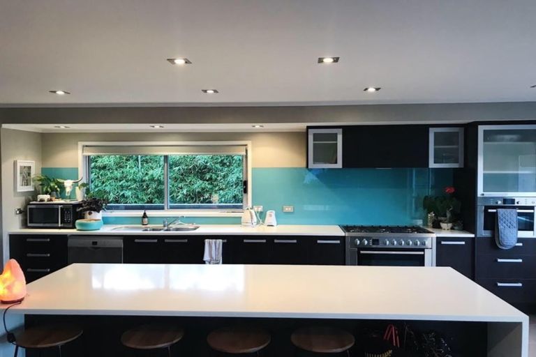 Photo of property in 1/38 Carlisle Road, Browns Bay, Auckland, 0630