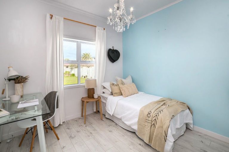 Photo of property in 23 Lyon Street, Featherston, 5710