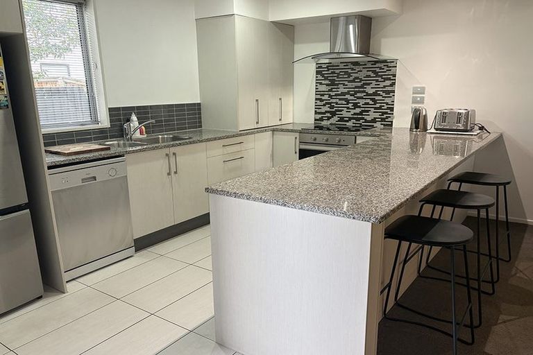 Photo of property in 104a Strickland Street, Sydenham, Christchurch, 8023