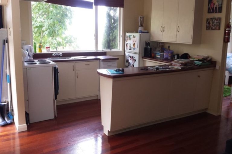 Photo of property in 43b Baroda Street, Khandallah, Wellington, 6035