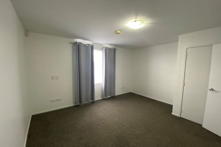 Photo of property in 5/32 Opito Way, East Tamaki, Auckland, 2013